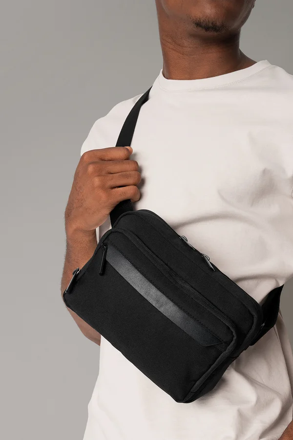 Airside Cross Body Bag Black