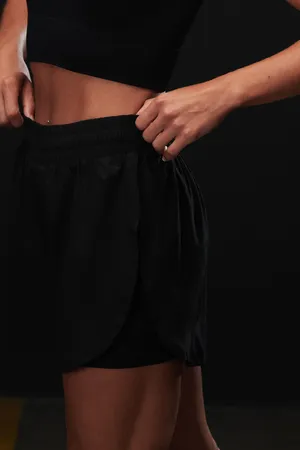 Ladies´ Double Layer Sport Shorts Black / Black