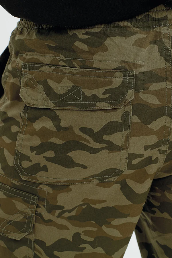 Men´s Camo Cargo Utility Shorts Green