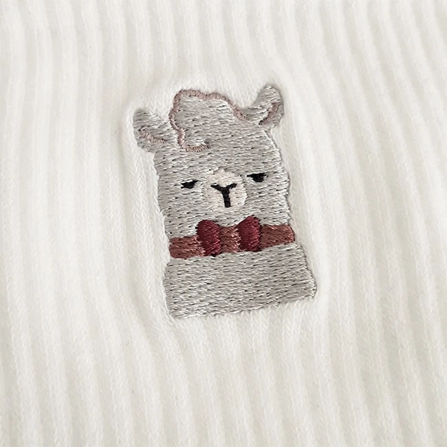 Stickerei auf Socken